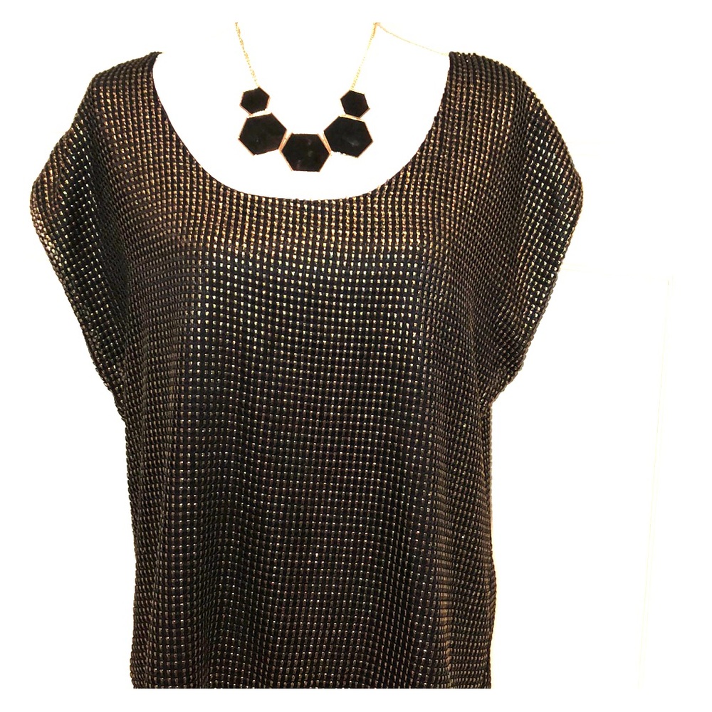 Vince Camuto Sexy Cap Sleeve Top M
